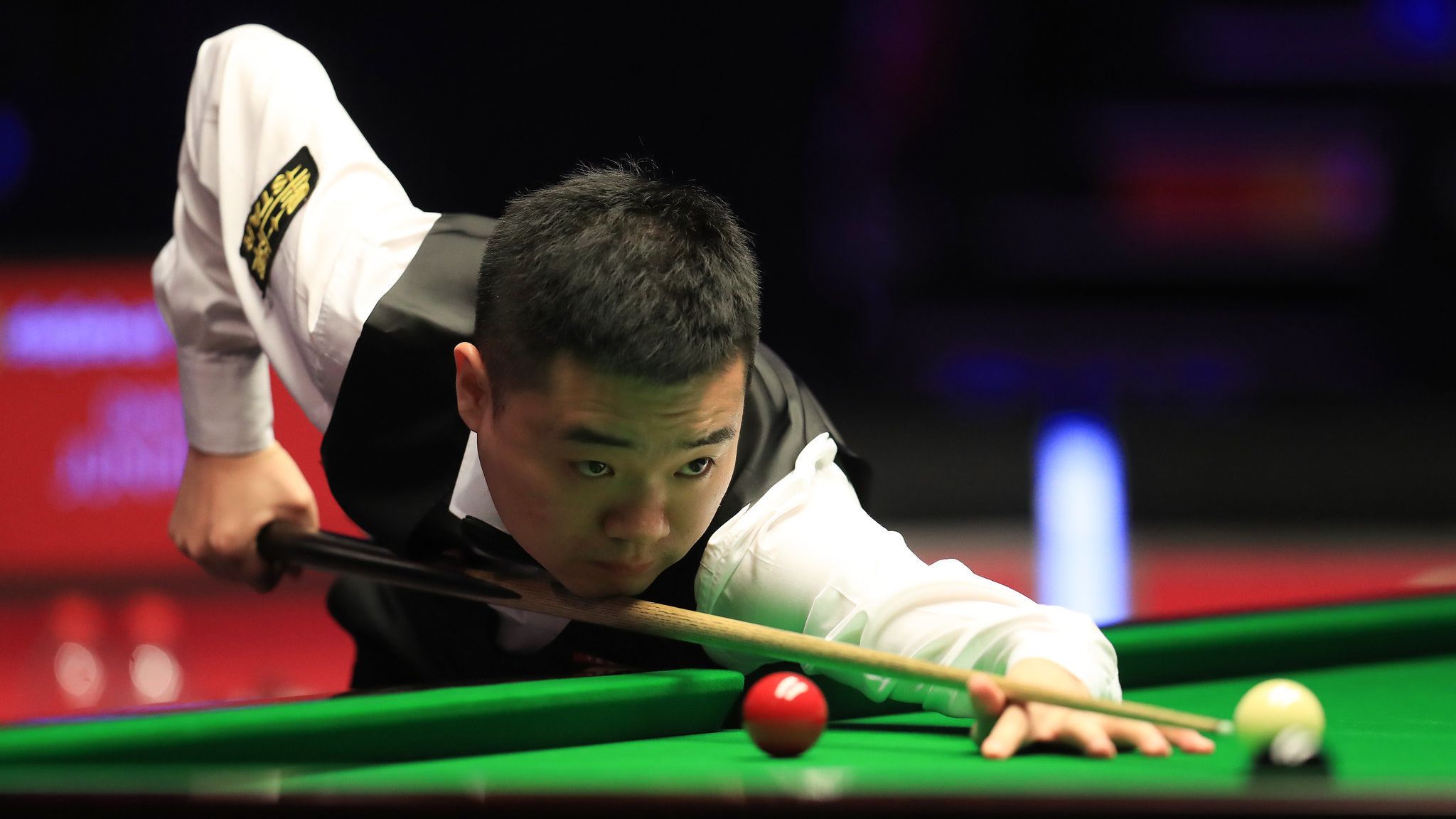 更衣室的潜 更衣室的潜