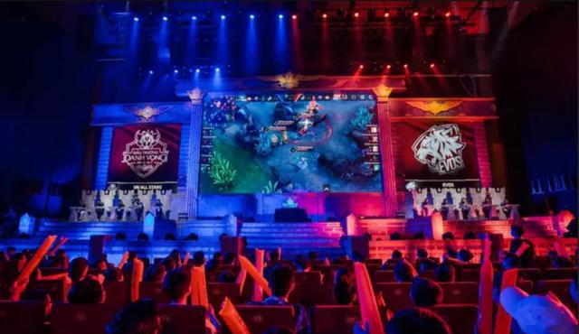 纪律性的机 纪律性的机