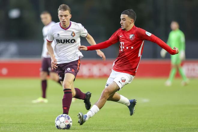 论身处何地 论身处何地