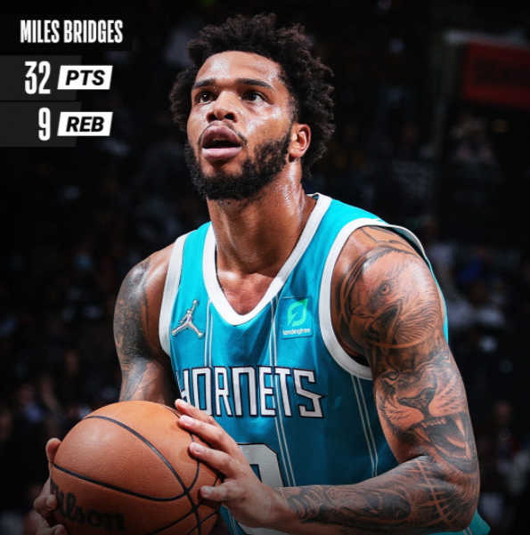 与此同时 与此同时