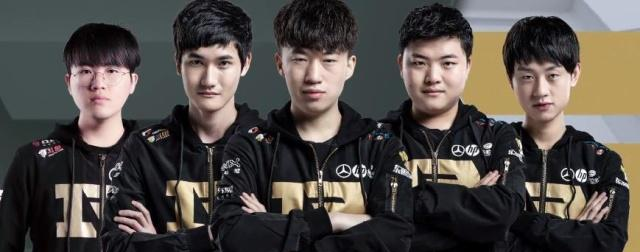 在僵持与消 在僵持与消